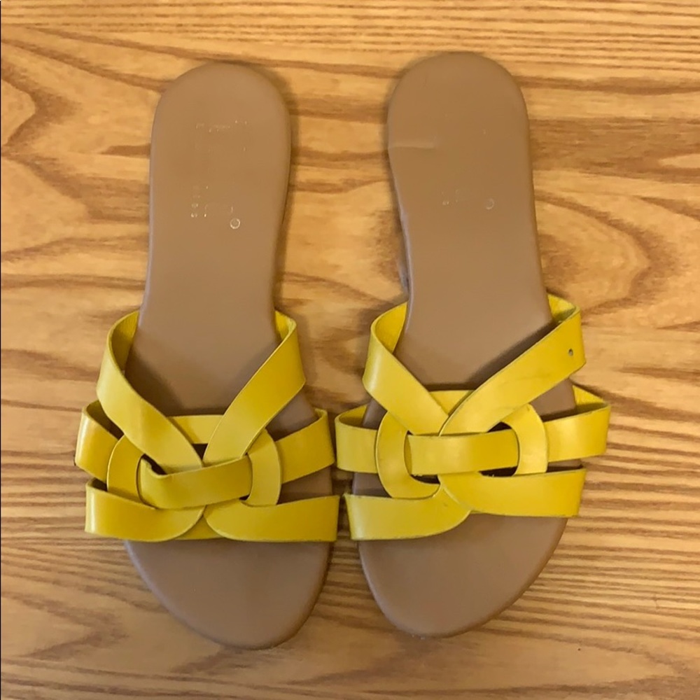 Yellow sandals!